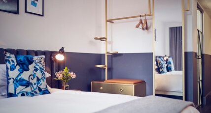 Kimpton De Witt Amsterdam, an IHG Hotel Room Type - 1 King Premium Above Bar