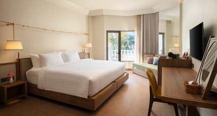 Aonang Villa Resort I Lifestyle Beachfront Resort Room Type - Premier Sea View