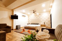 THE KOP - A Legacy Hotel By Organica Group