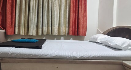 P N A Apartment Near I think Lodha Room Type - Deluxe