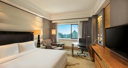 Crowne Plaza Chengdu City Center Room Type - 1 King Premium Lounge Access