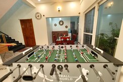 Shalom Luxurious 3 Bedroom AC Villa 65TV