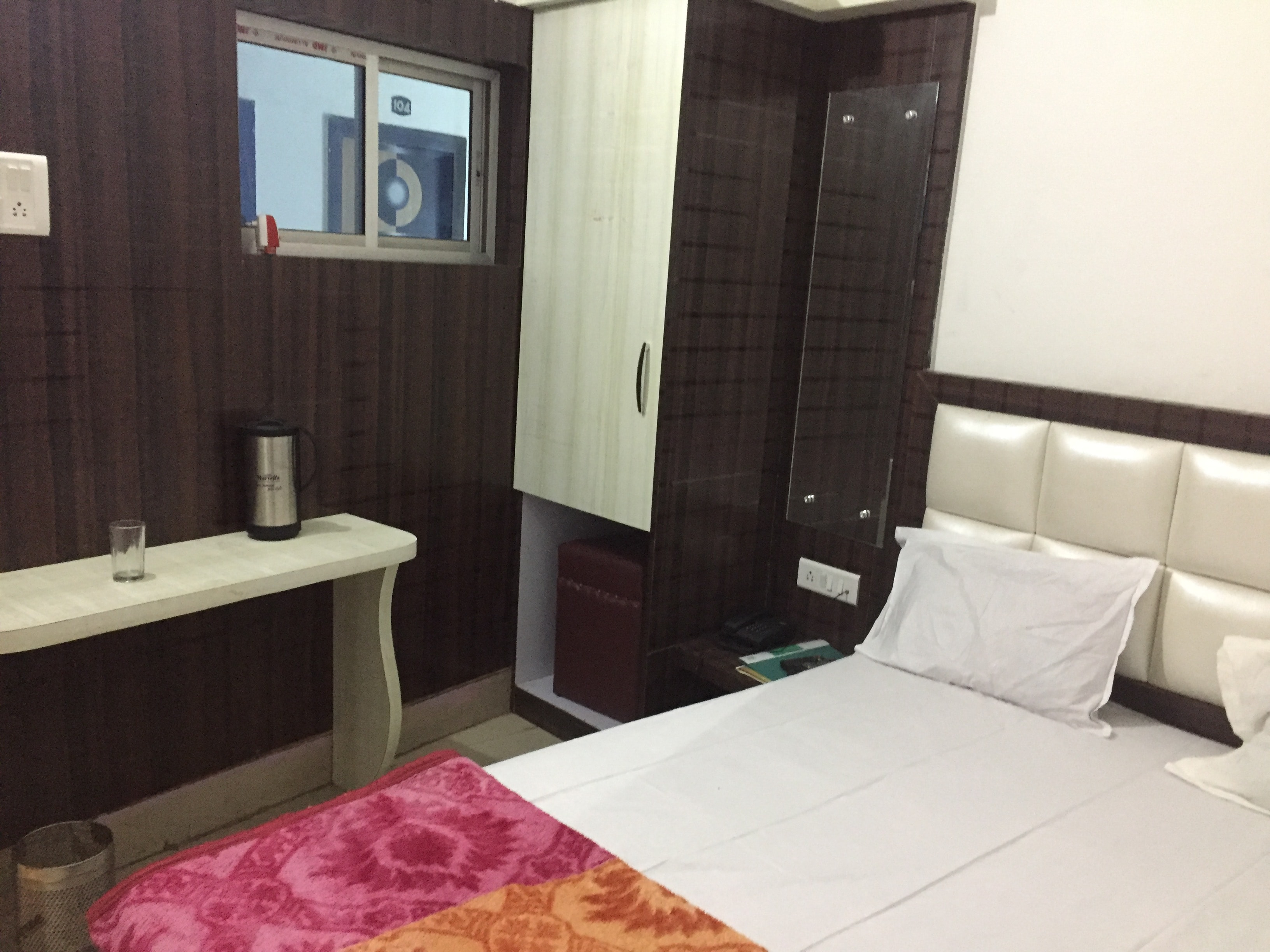 Hotel Sandhya Premium Rosera - Tap to explore photos