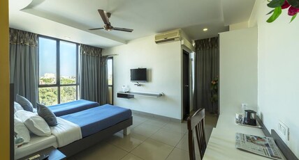 Hotel SRI KPN Room Type - Super Deluxe Room