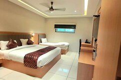Photos of Shree Kailash Hotel & Restaurant