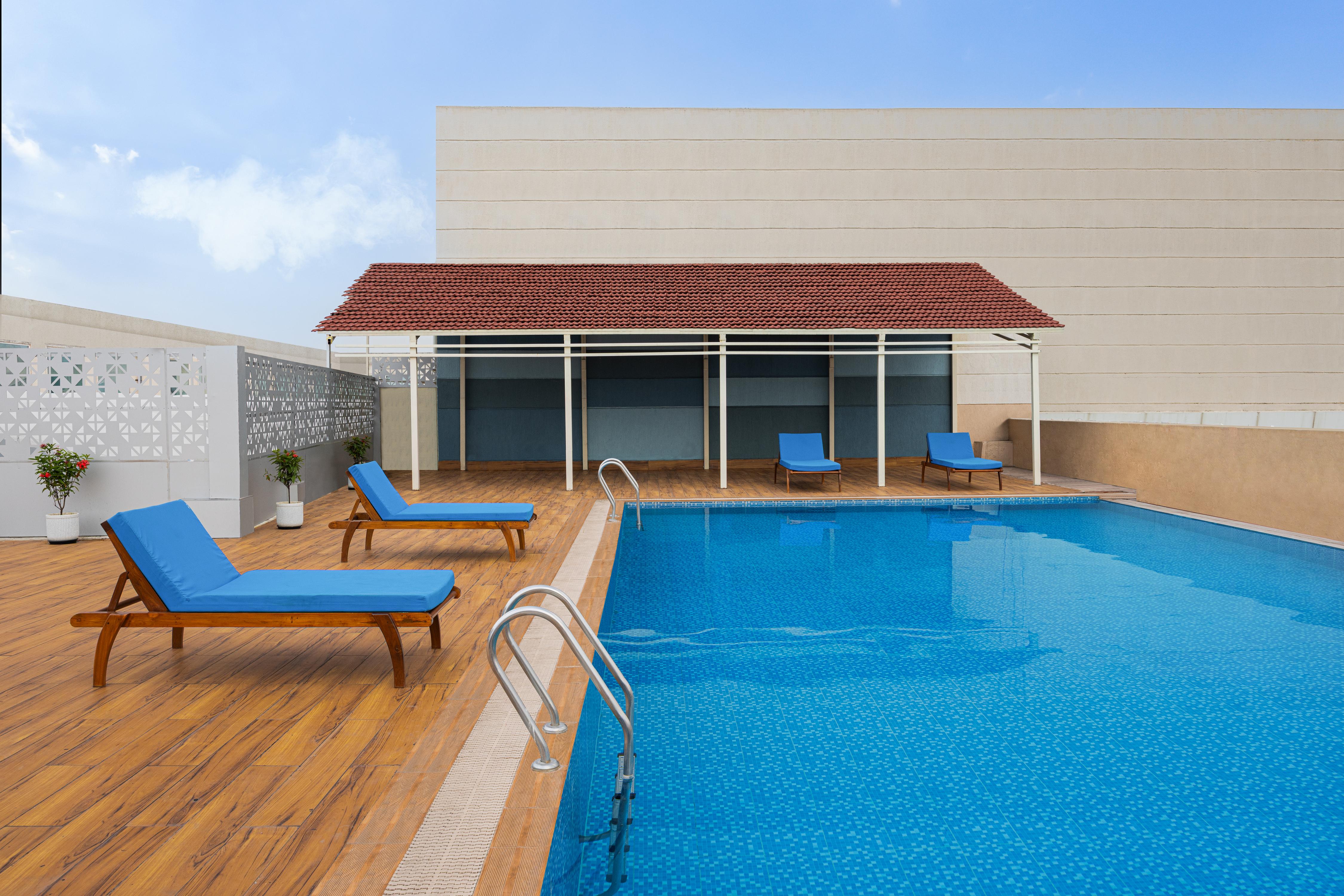 Courtyard by Marriott Bilaspur - Tap to explore photos