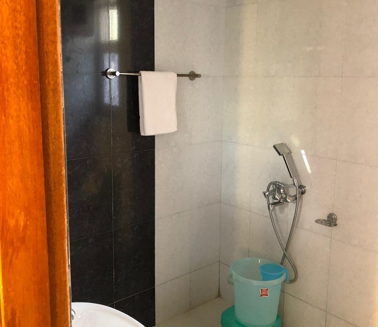 KC International Homestay | Rooms & Suites - Tap to explore photos