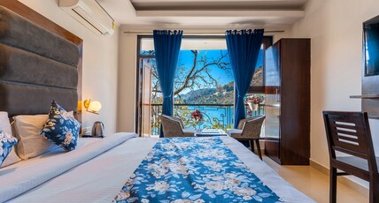 The Lake Heritage@ Bhimtal Lake Room Type - Deluxe Lake Facing Room