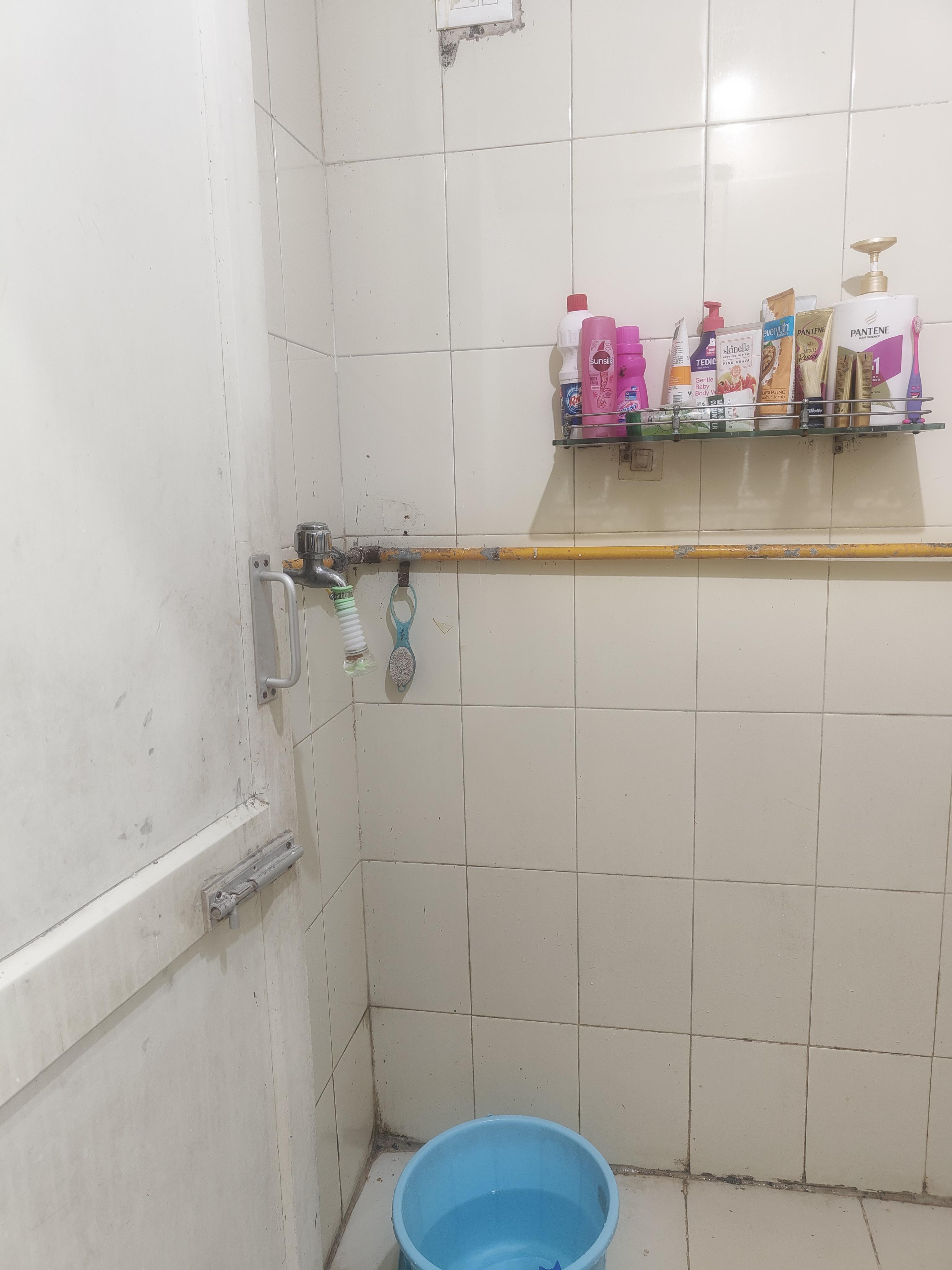 The Love Nest Homestay - Tap to explore photos