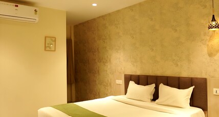 bilasa park inn Room Type - luxury deluxe