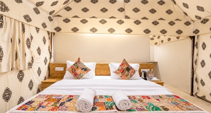 Desert Explore Camp Room Type - Swiss Tent Desert Explore Camp Room Type - Swiss Tent