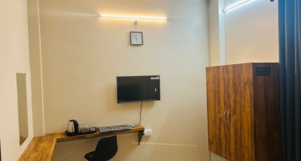KAMYA'S RESIDENCY Room Type - Standard Double Bed