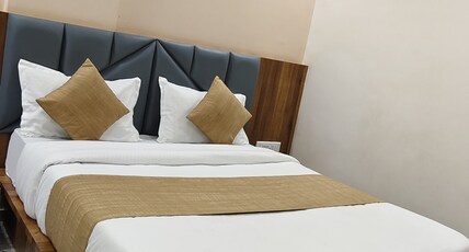 Hotel Neelkanth inn Room Type - deluxe