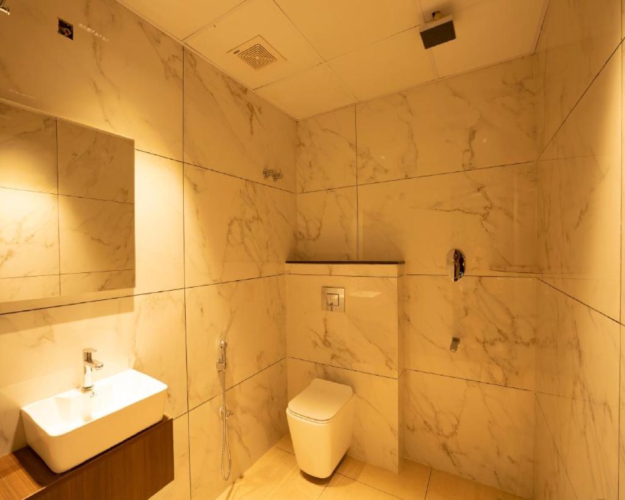 Kuber Suites - Tap to explore photos