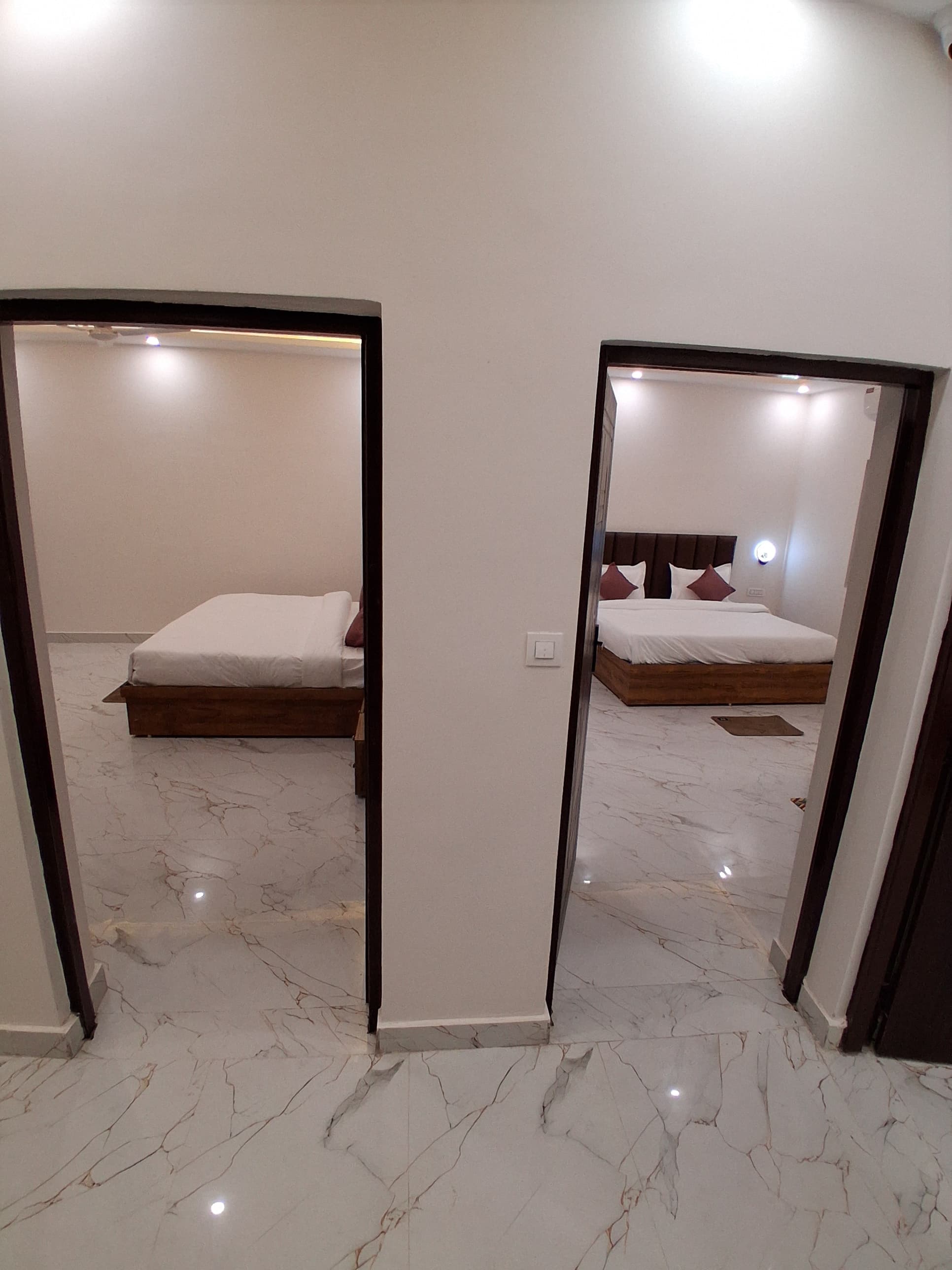 Hotel Pantao Stays Tapovan - Tap to explore photos