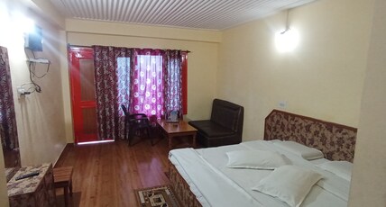 Hotel hill view patnitop guest house Room Type - Bedroom 3