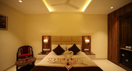 Chandra Residency Room Type - Premium Room