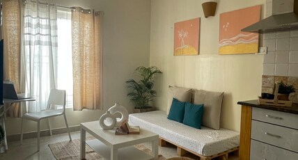 493 Home Tales by Tipiverse, Koramangala Room Type - Street View 1BHK (AC in Bedroom)