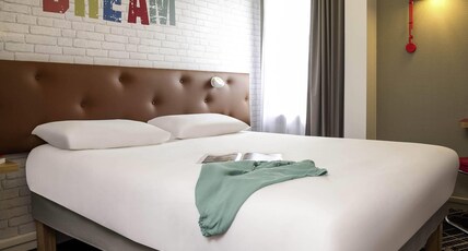 ibis Styles Chartres Room Type - Standard Room with 1 double bed