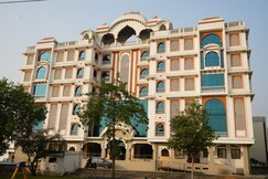Chaitanya Bhavan Hare Krishna Mandir Ahmedabad