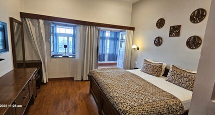 Padmini Niwas Room Type - 3 bedded dlx room