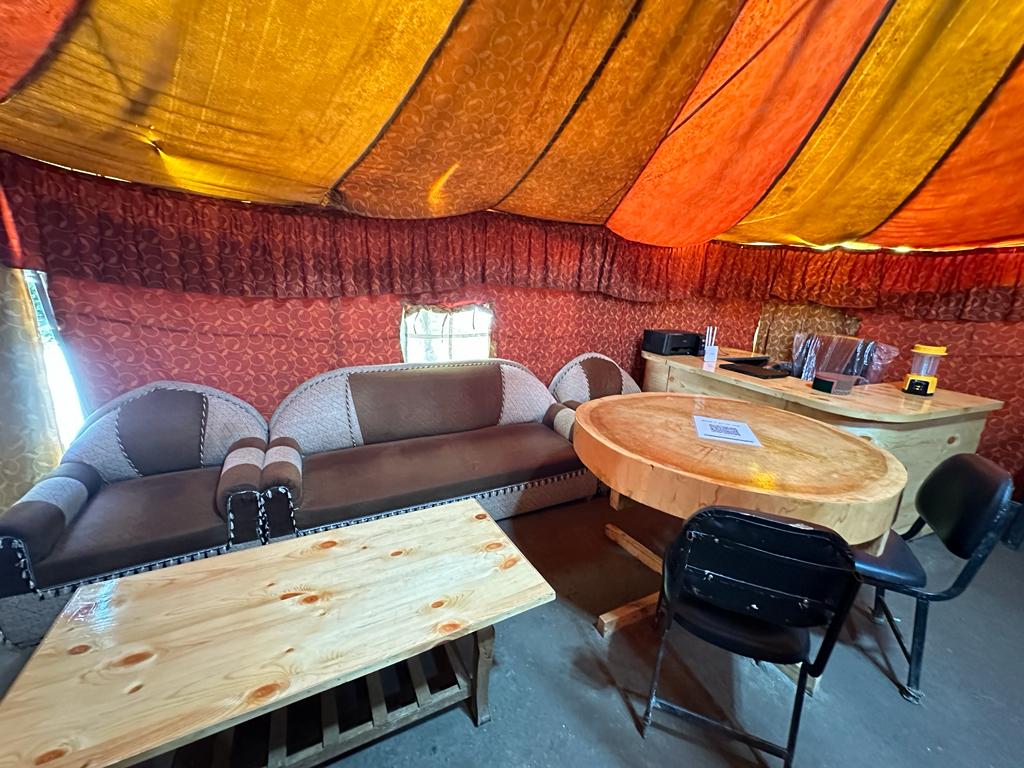 APPLE ORCHARD FARM AND CAMPING - Tap to explore photos