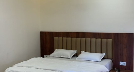 Hotel Nivasa Bhandara Room Type - Executive