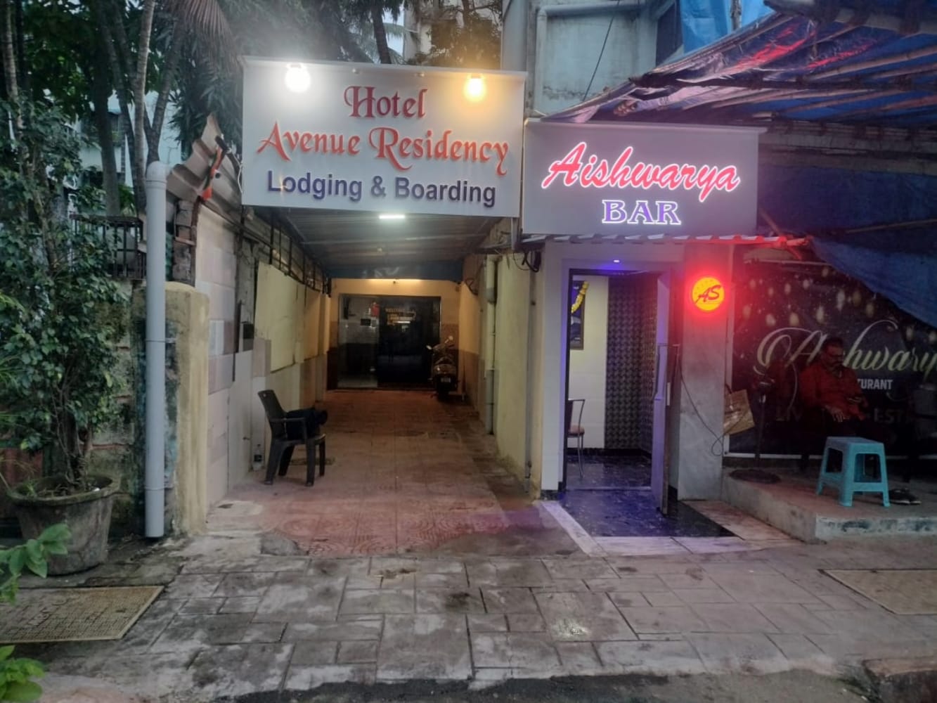 Hotel O Avenue Residency and Lodging - Tap to explore photos