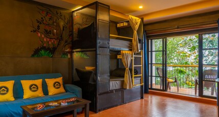 The Hosteller Munnar Room Type - Bed in 8 Bed Mixed Dormitory with Balcony and Valley View