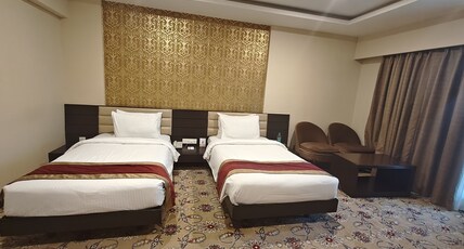 Anjushree Room Type - Deluxe Twin