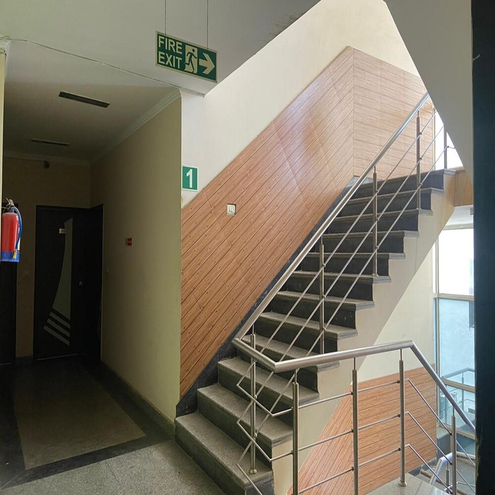 Diamond Rooms - Tap to explore photos