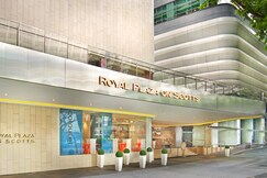 Royal Plaza on Scotts