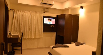 Silver Suite Apartment | Rooms & Guided Treks Room Type - Deluxe AC Room