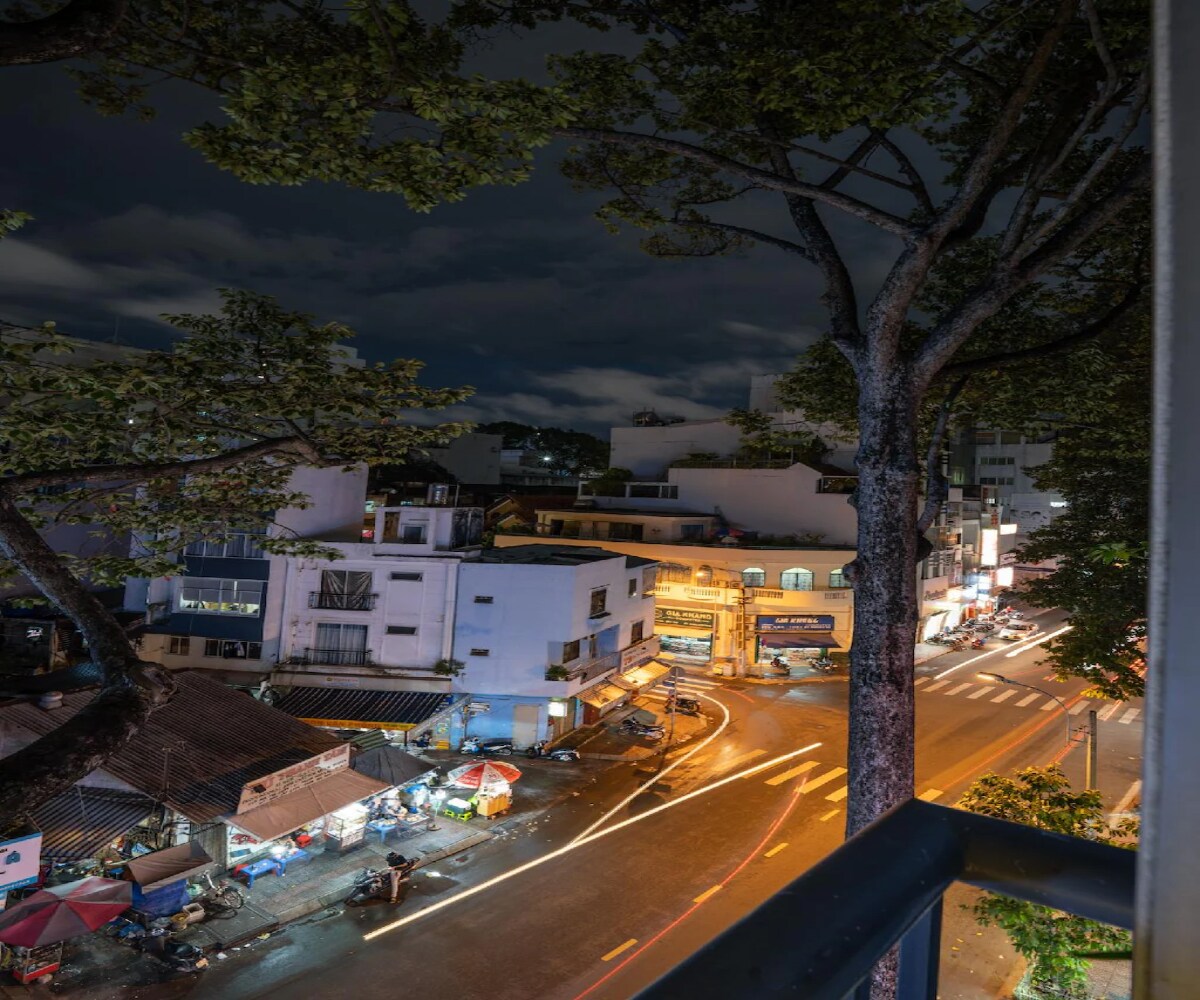 Mari Queen Hotel Bui Thi Xuan - Tap to explore photos