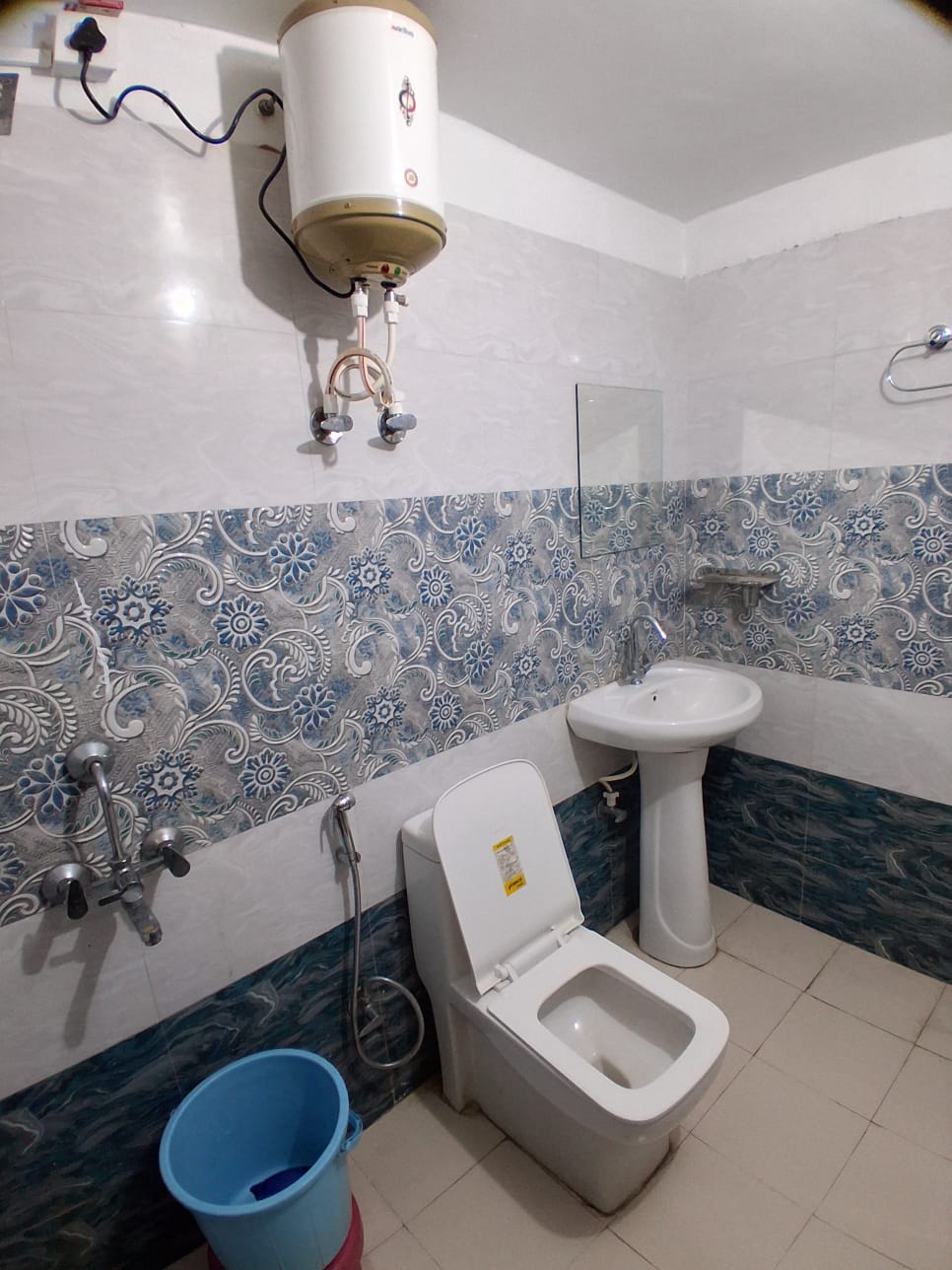 Shri Kanchidhaam home stay - Tap to explore photos