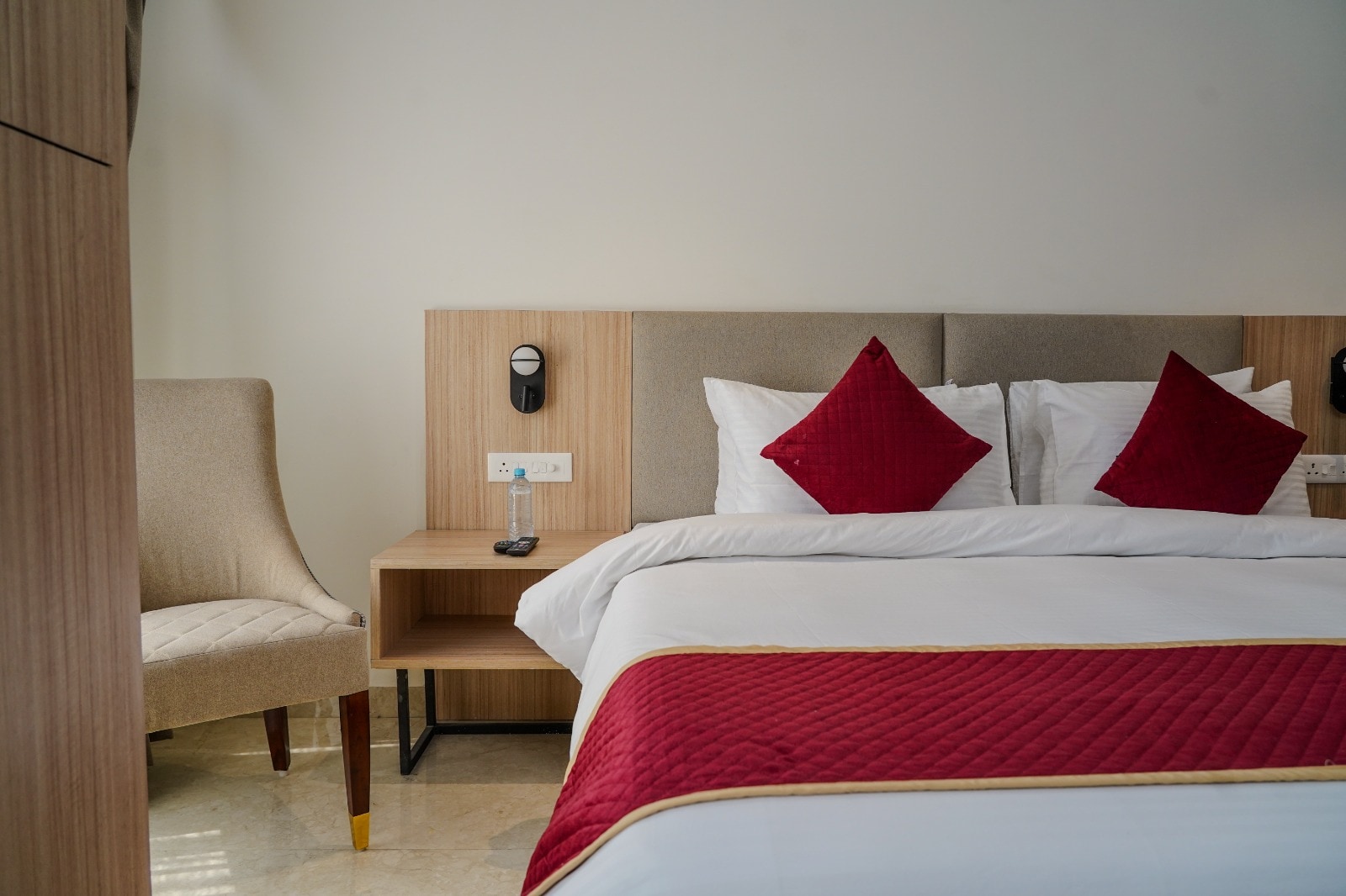 Meraj Inn Alwar - Tap to explore photos