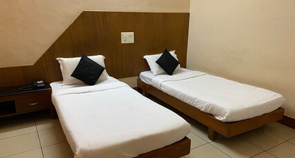 Hotel Padma Residency Bhadravathi Room Type - Classic AC Rooms(OLD BLOCK)