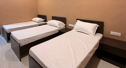 Sagar Bhavan ( Ayutthaya Hotels ) Room Type - Basic