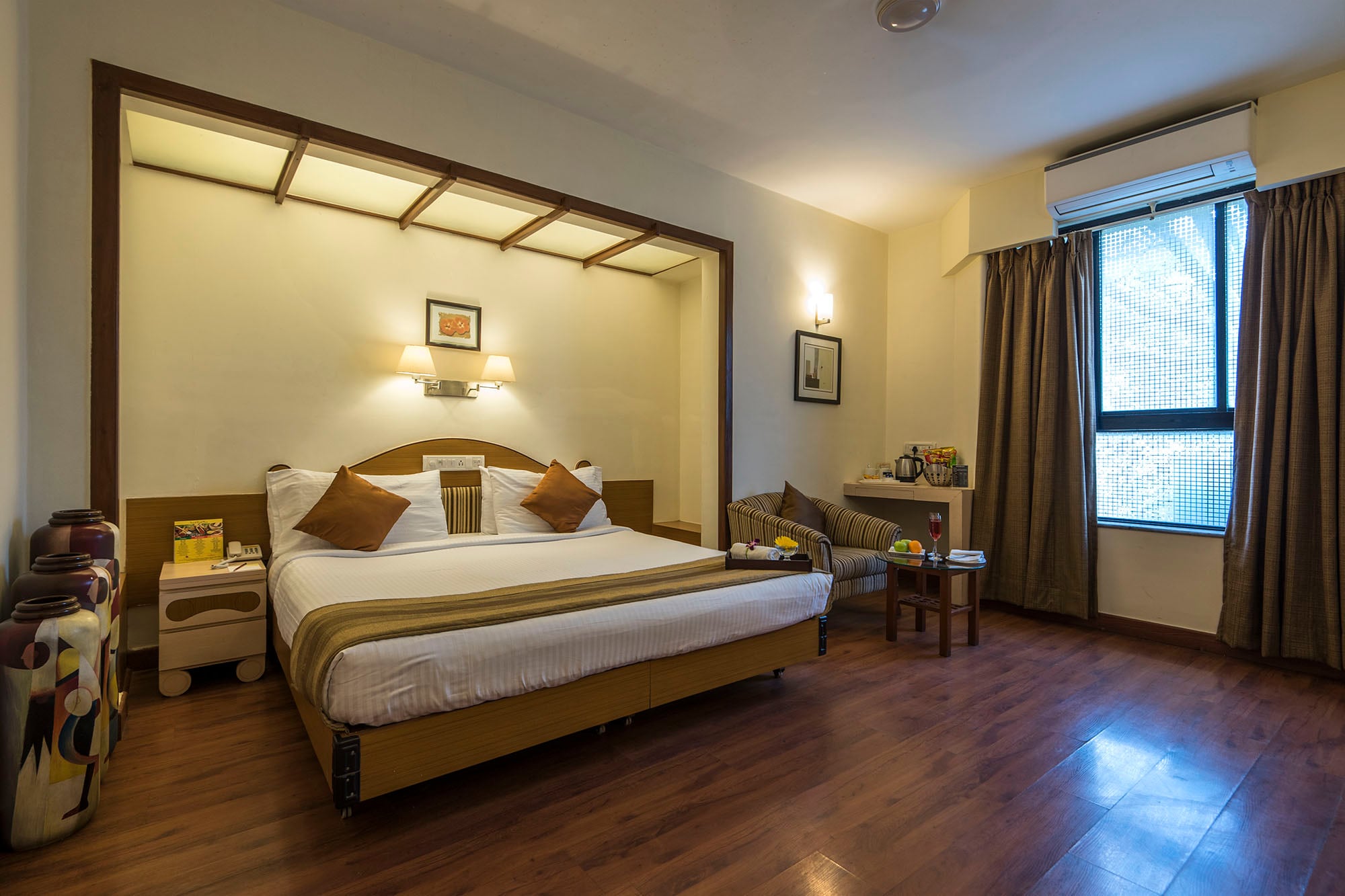 Park Central Comfort-e-Suites, Pune - Tap to explore photos