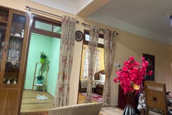Seven Oaks Homestay