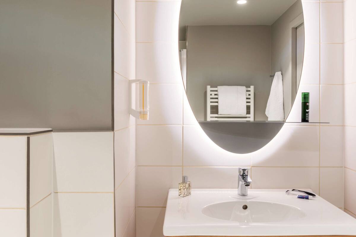 Aparthotel Adagio Access Stuttgart Airport Messe - Tap to explore photos