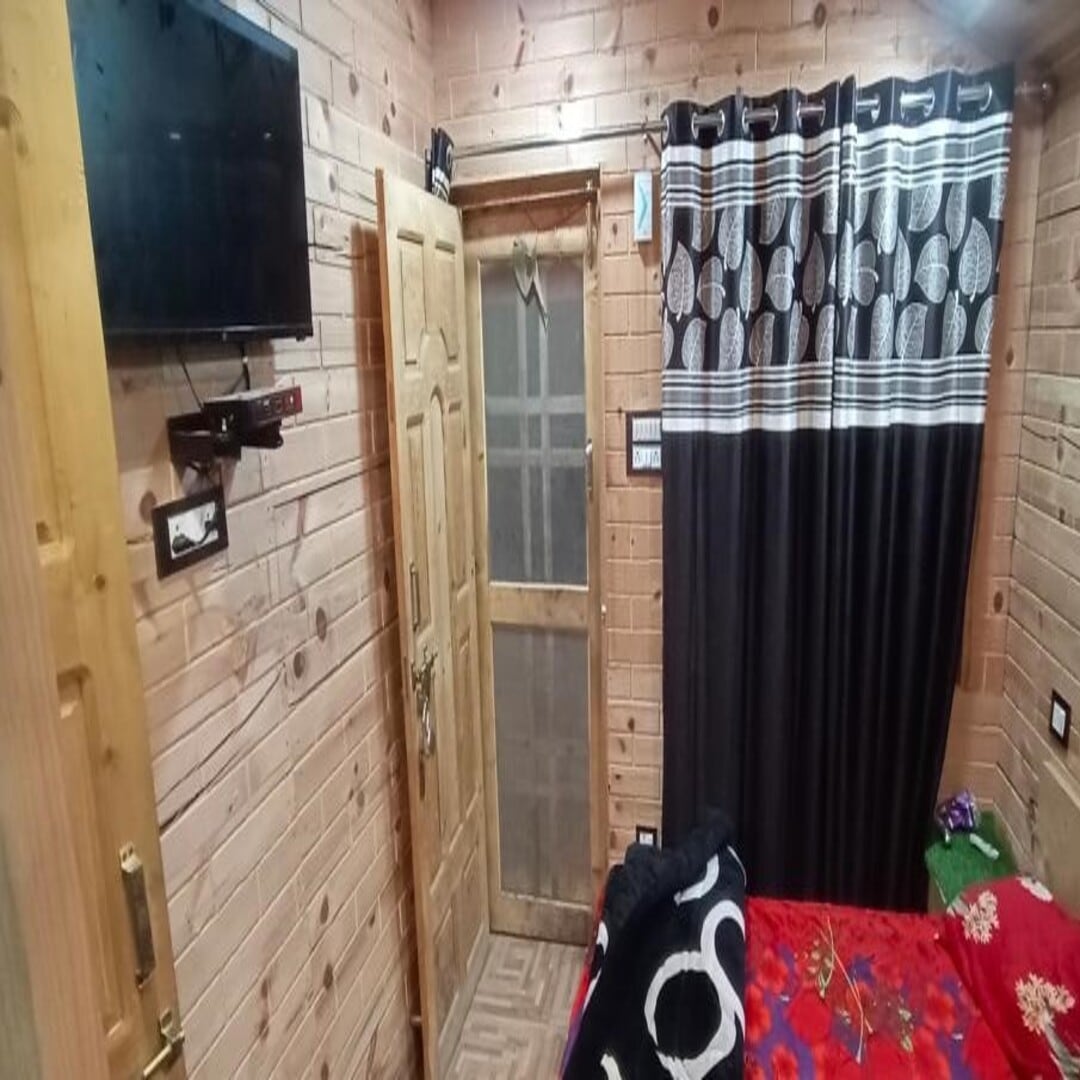 Rashi Homestay | Tents & Rooms - Tap to explore photos