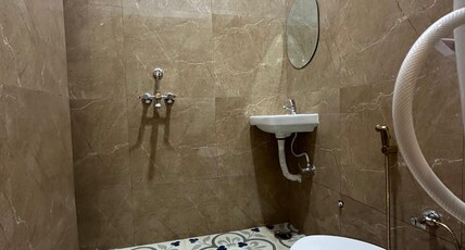 house of tourists Room Type - Standard Non-Ac Room