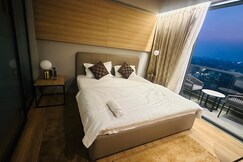 Studio apartment with best location is available