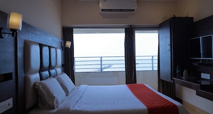 Hotel Maadhini Room Type - Deluxe AC Room | Sea View Hotel Maadhini Room Type - Deluxe AC Room | Sea View