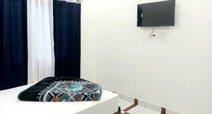 Hotel Royal Galaxy Room Type - Luxury room with airport or mountains view