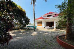 Calm Dale Munnar 3BHK