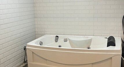 Canvas Resort | Luxury Tents & Rooms Room Type - Hill-side Container With Jacuzzi tub