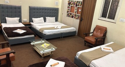 Empire Hotel Room Type - Seven Bedroom