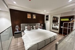 The Trenzy Homes : LOFT 71